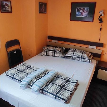 Стаи За Гости Ореха Троян Private Rooms Oreha Ngoại thất bức ảnh