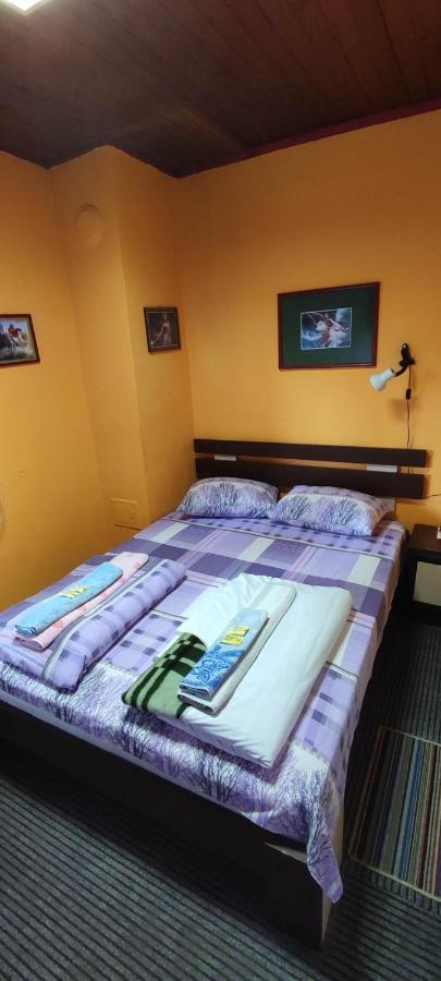 Стаи За Гости Ореха Троян Private Rooms Oreha Ngoại thất bức ảnh