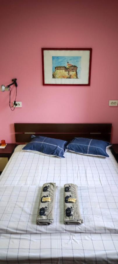 Стаи За Гости Ореха Троян Private Rooms Oreha Ngoại thất bức ảnh